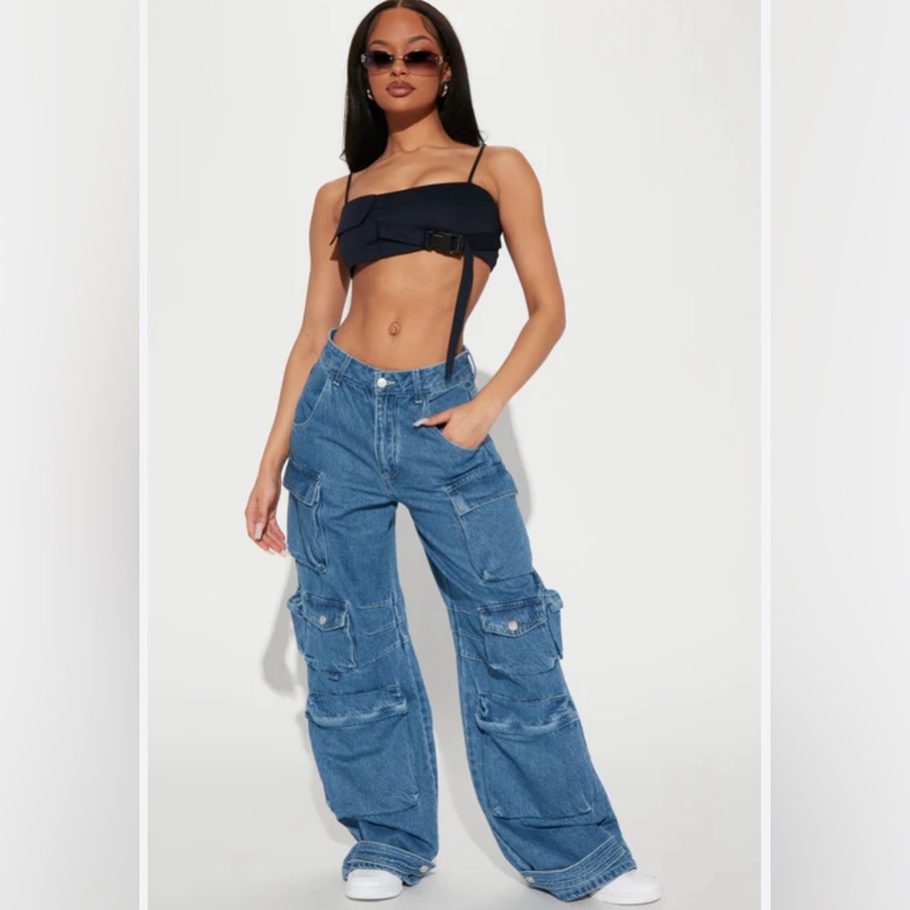 Fashion Nova No Boys Allowed High Rise Cargo Jeans size 13 NWT